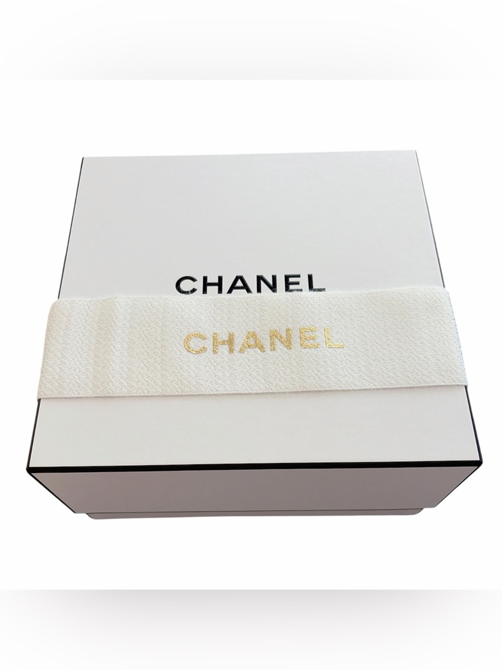 CHANEL White and Gold Ribbon Box Accent